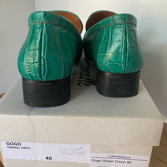 Beautiful loafers perfect for work! - Picture 3 of 6